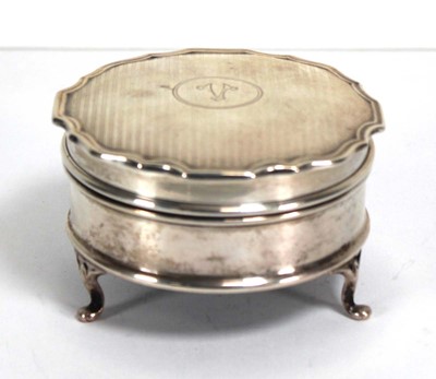 Lot 331 - An early 20th century silver ring box of...