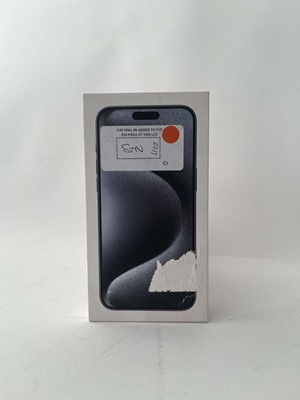 Lot Apple iPhone 15 Pro Max, 256GB, Blue Titanium,...
