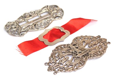 Lot 334 - A late Victorian two section belt buckle,...