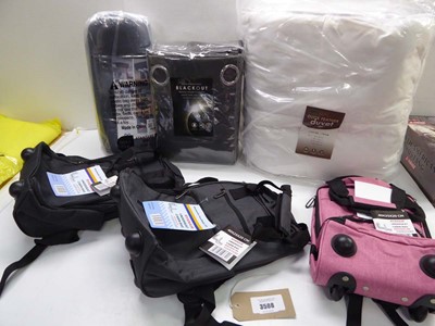 Lot 3508 - 3 Ryanair under seat cabin bags, foot rest...