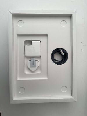 Lot Apple MacBook Pro 14-inch with Apple M3 Pro...