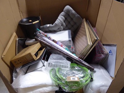 Lot 3889 - Large pallet box of assorted household items...