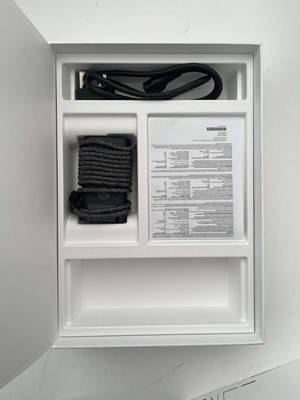 Lot HP Spectre x360 2-in-1 laptop 14-eu0009na,...