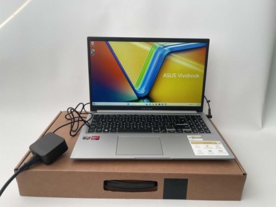 Lot ASUS Vivobook M1502Y laptop, AMD R7-7730U,...