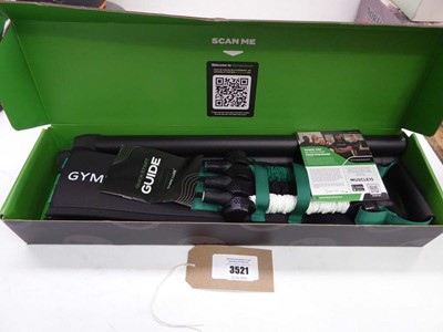 Lot 3521 - Gymproluxe Band and Bar set 2.0 exercise set