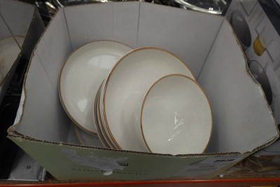 Lot 3078 - Box of loose Over & Back bowls and plates