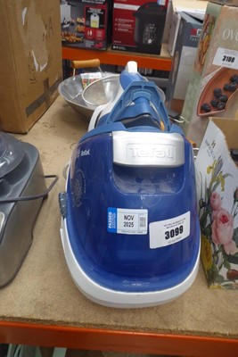 Lot 3099 - Unboxed Tefal Pro Express steam iron