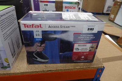 Lot 3103 - Tefal hand held steamer
