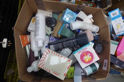 Lot 3163 - Large box of various toiletries and cosmetics