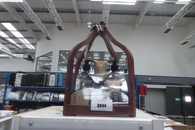 Lot 3044 - Winter in Venice lantern bath gift set