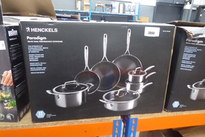 Lot 3060 - Henckels Paradigm Performance cookware set