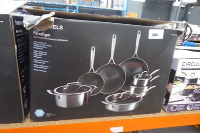 Lot 3061 - Henckels Paradigm Performance cookware set