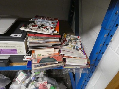 Lot 2257 - Selection of comics and graphic novels