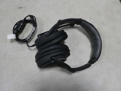 Lot 2285 - Headphones