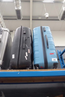 Lot 3195 - Large hard shelled American Tourister suitcase...