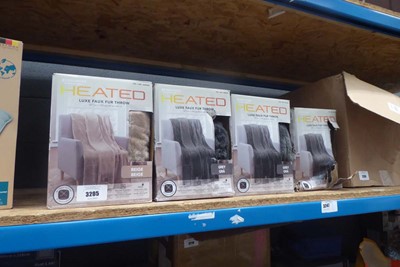 Lot 3205 - 4 Berkshire heated throws