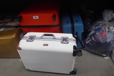 Lot 3242 - 3 large hard shelled American Tourister...