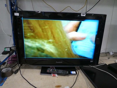 Lot 2380 - Panasonic 32" TV, model: TX32LZD80 with stand...