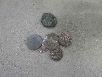 Lot 2499 - Selection of ancient coins