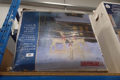 Lot 3311 - Lighted deer family