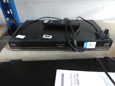 Lot 2581 - Panasonic DMPBDT300 3D blu-ray player with remote