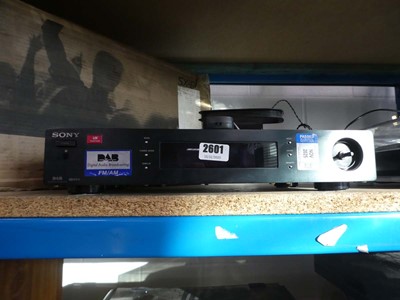 Lot 2601 - Sony DAB FM/AM tuner ST-SD 8900 with remote