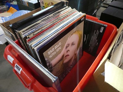 Lot 2653 - Various vinyl records including David Bowie,...