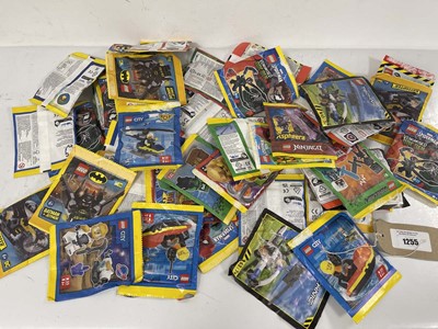 Lot Large quantity of Lego figure blind bags
