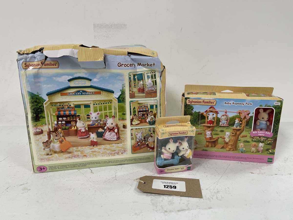 Lot 3x Sylvanian Families sets to include grocery...