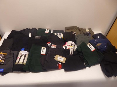 Lot 3475 - x22 mixed clothing items to include English...