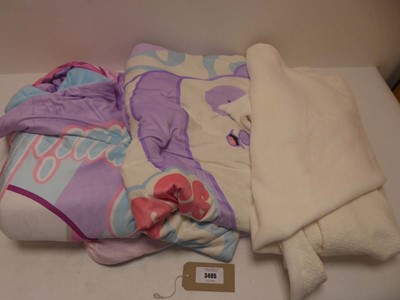 Lot 3495 - x2 Squashmallows throws plus one other throw