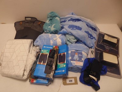 Lot 3496 - Large selection of accessories to include...