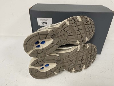 Lot 1010 - New Balance 740 trainers in beige size UK7 -...