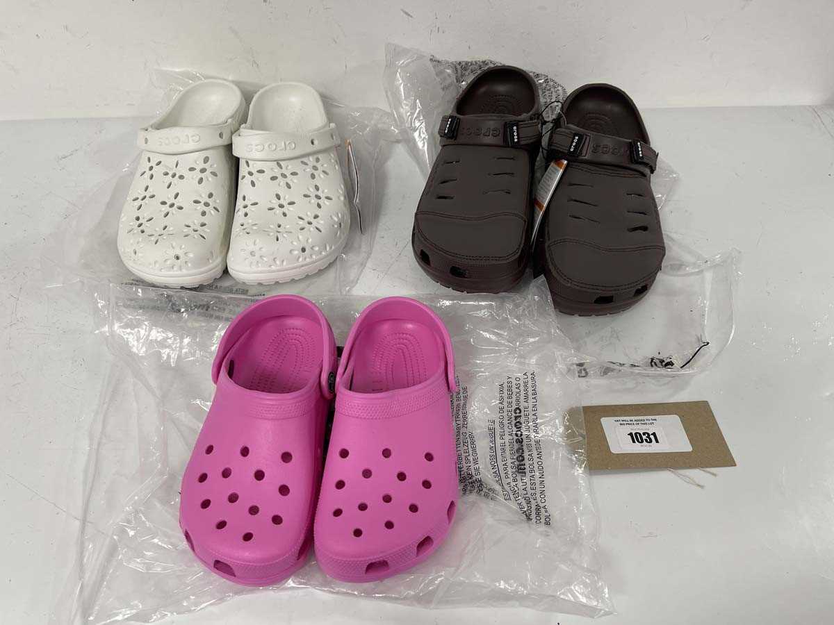 Lot 1031 - 3x Pairs of Crocs in various styles