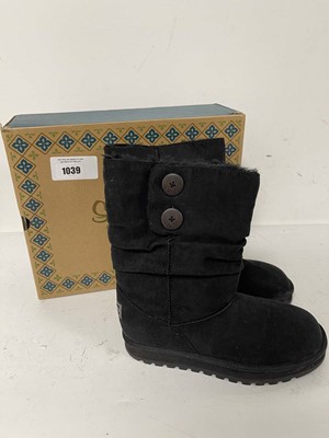 Lot Sketchers Australia keepsakes boiling point...