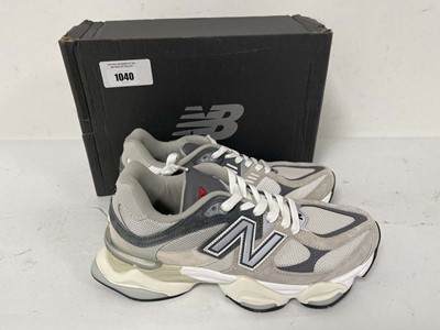 Lot New Balance 9060 trainers in grey size UK10 -...