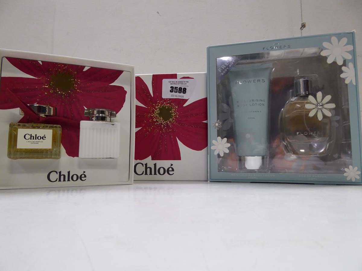 Lot 3588 - Chloe eau de parfum ad Next Flowers eau de...