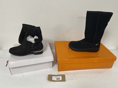 Lot 2x Boxed pairs of boots to include Truffle UK3...