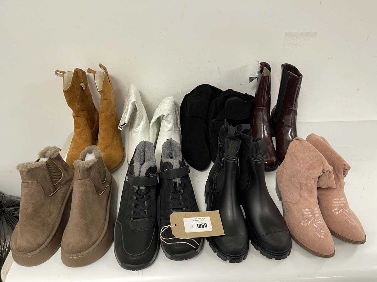 Lot 1050 - 8x Pairs of boots in various styles