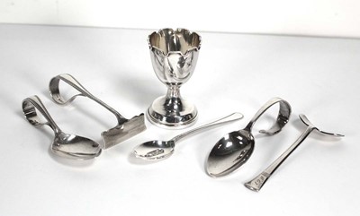 Lot 364 - An early 20th century silver egg cup, maker CU,...