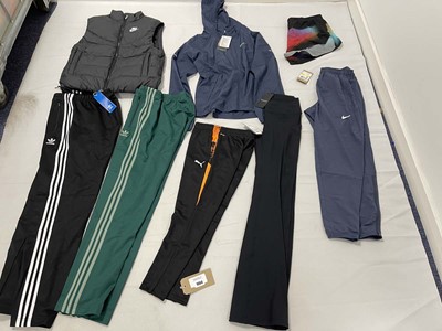 Lot Selection of sportswear to include Nike, Soar,...