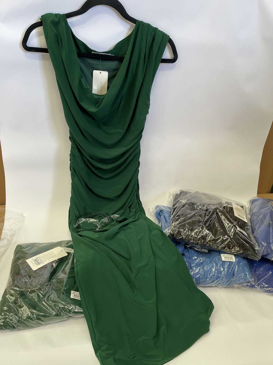 Lot 4x Zoe Vine Billie dresses in green and 4x...