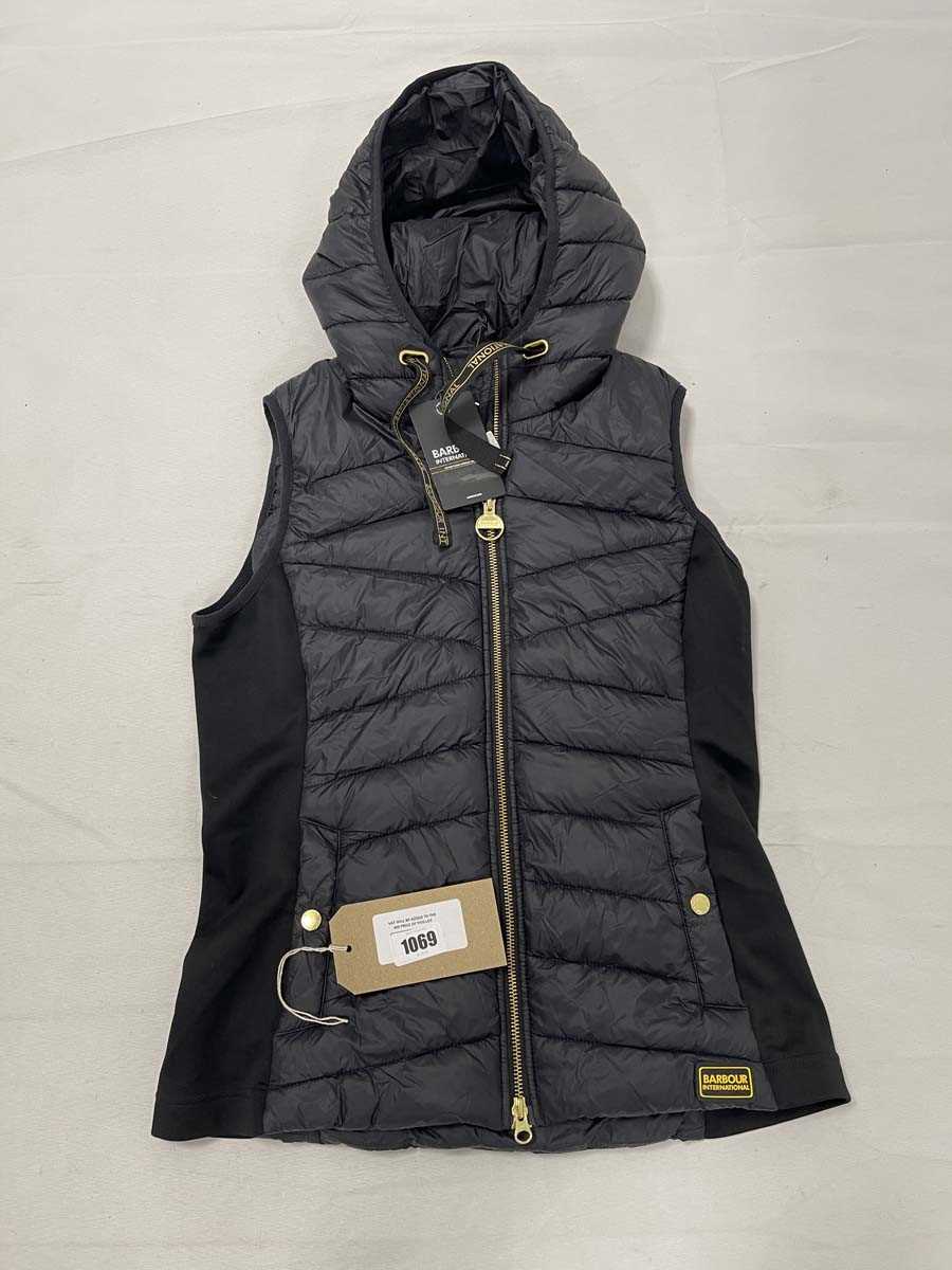 Lot 1069 - Barbour International grid gilet in black size 12