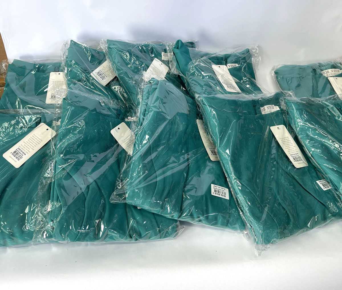 Lot 10x Zoe Vine Faith dresses in grey check and 2...