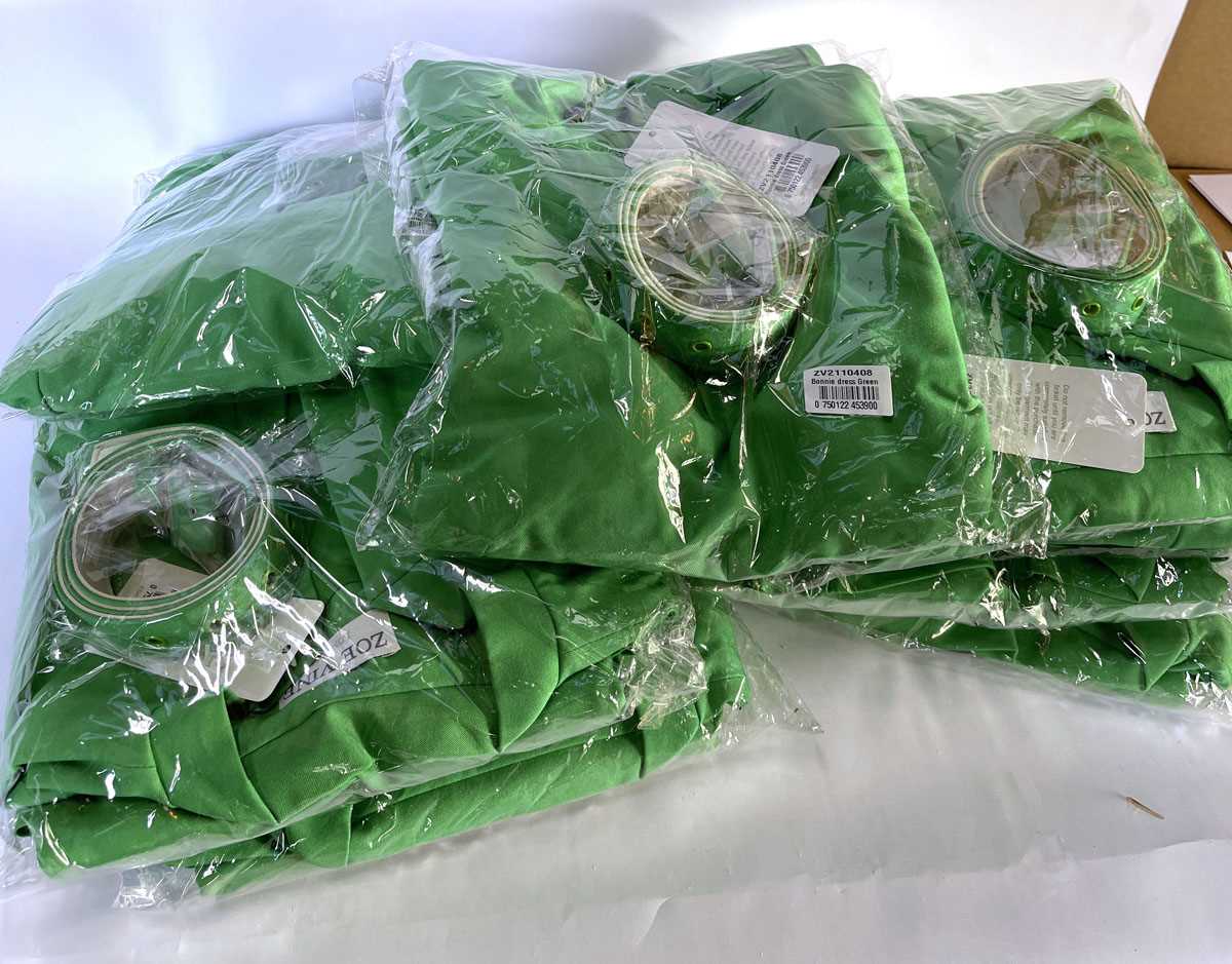 Lot 4x Zoe Vine Mae dresses in white, 3x Martha...