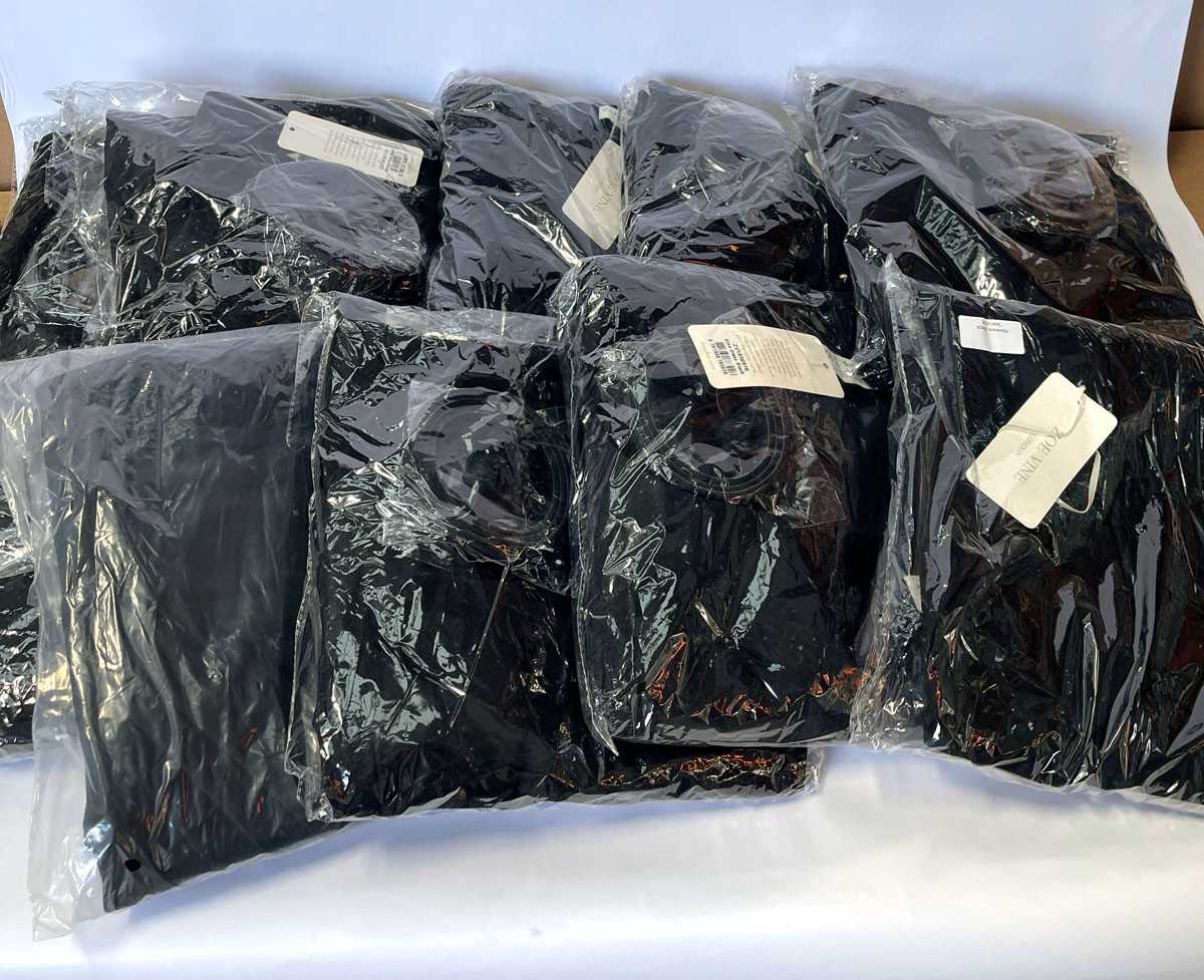 Lot 10x Zoe Vine dresses in various styles,...