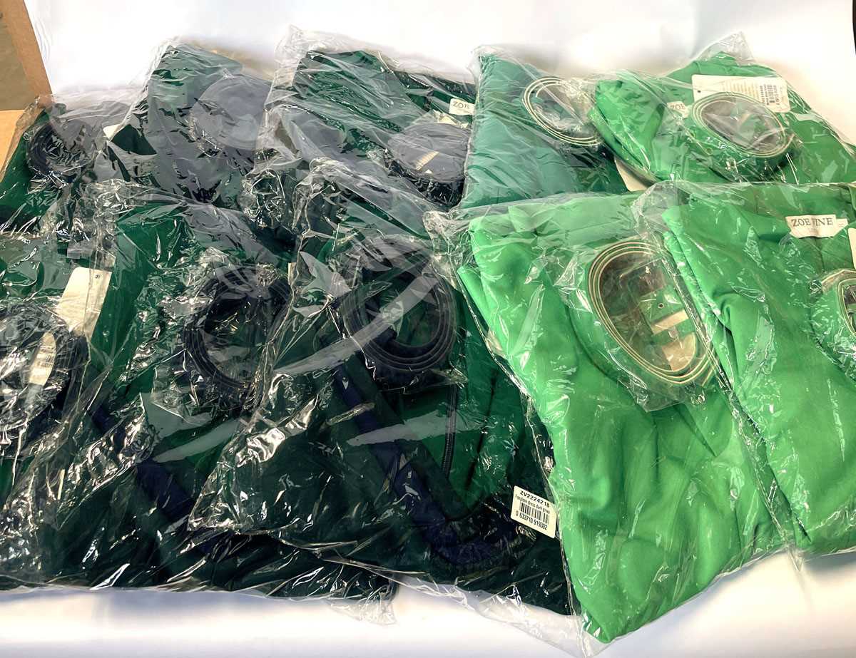 Lot 10x Zoe Vine dresses in red and grey, various...