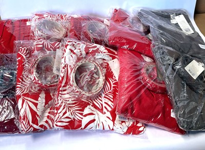 Lot 10x Zoe Vine dresses in various styles,...