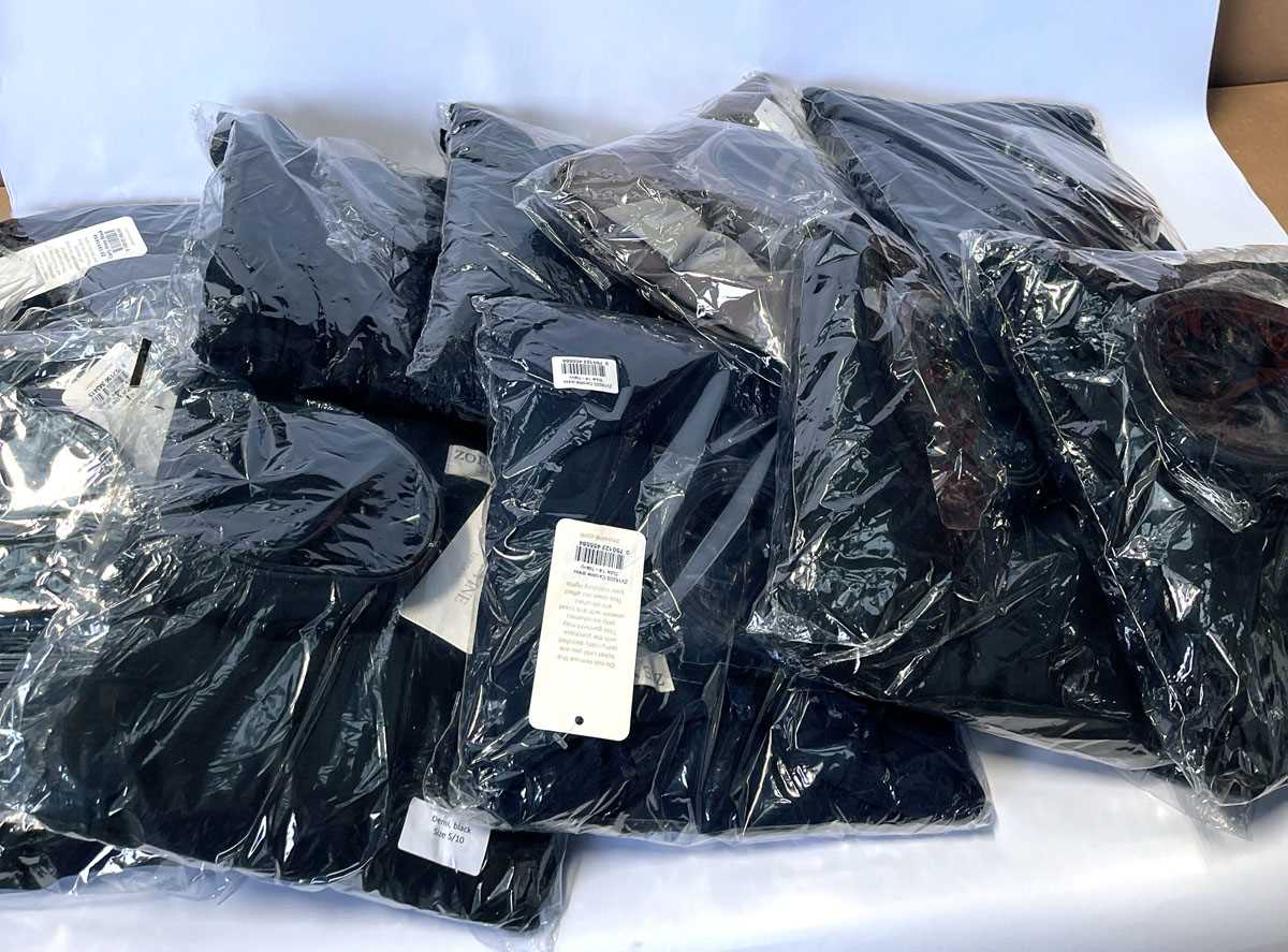 Lot 8x Zoe Vine dresses in various styles, various...