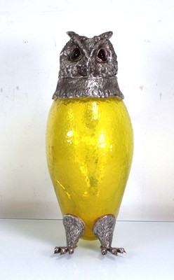 Lot 387 - A novelty silver plated decanter/jug modelled...